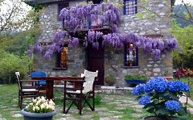 Marina'S Stone Cottage